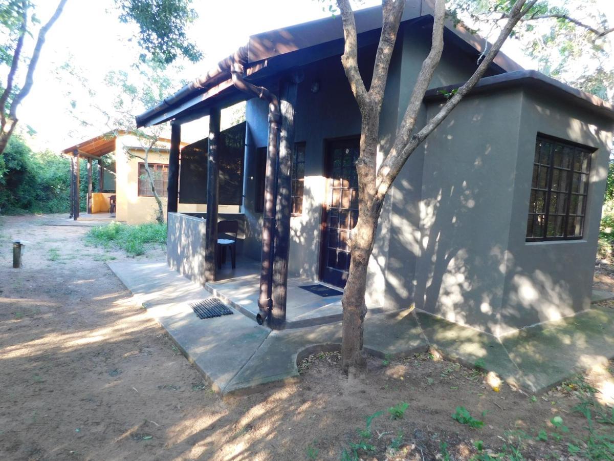 Isinkwe Bush Camp Lodge